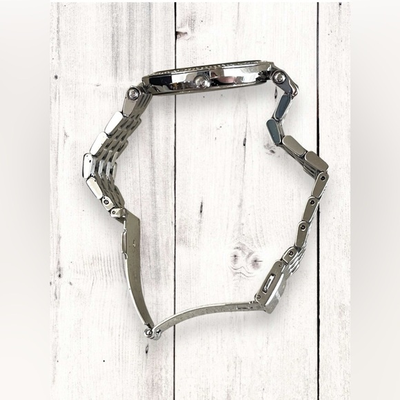 Michael Kors Women’s Silver and Turquoise Dial Face with Crystals Darci MK3403 - Picture 9 of 11